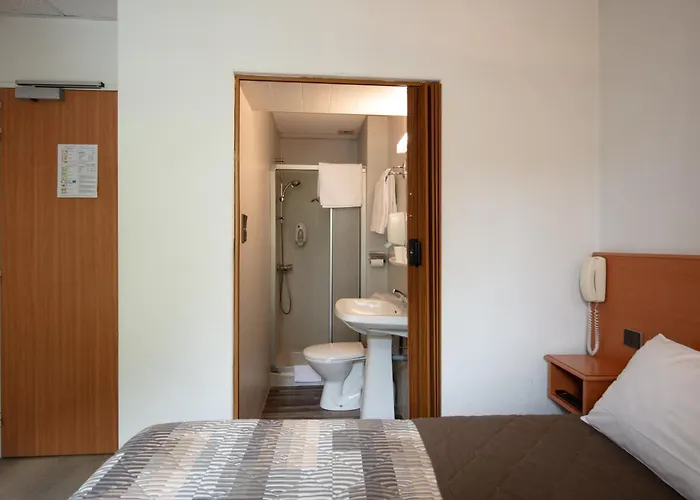 康泊思特酒店 2* 卢德