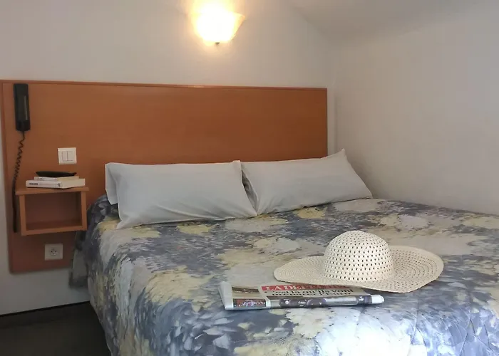 康泊思特酒店 2* 卢德