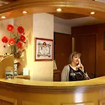 康泊思特酒店 酒店