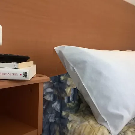 Compostelle Otel Lourdes