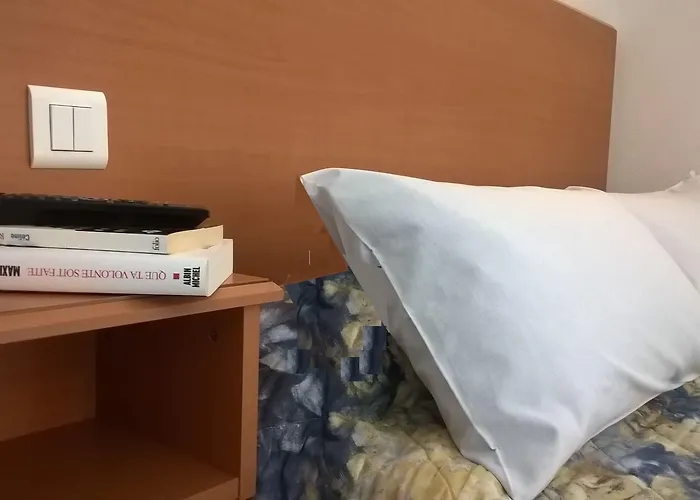 Compostelle Otel Lourdes