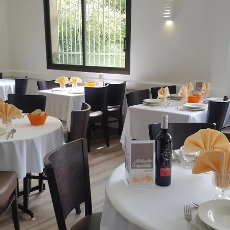 Hotel Compostelle Lourdes