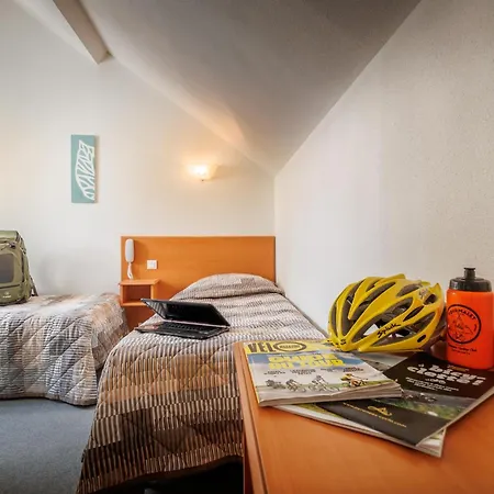 Готель Compostelle Лурд