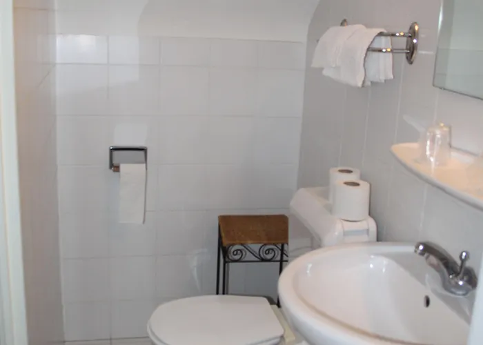 Hotel Compostelle Lourdes